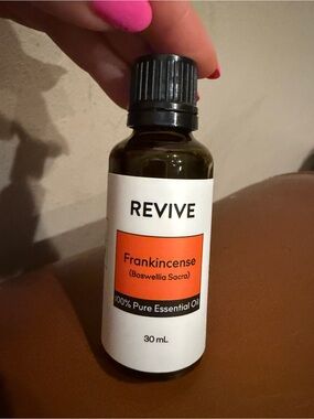 Frankincense Essential Oil – Revive brand 30ml